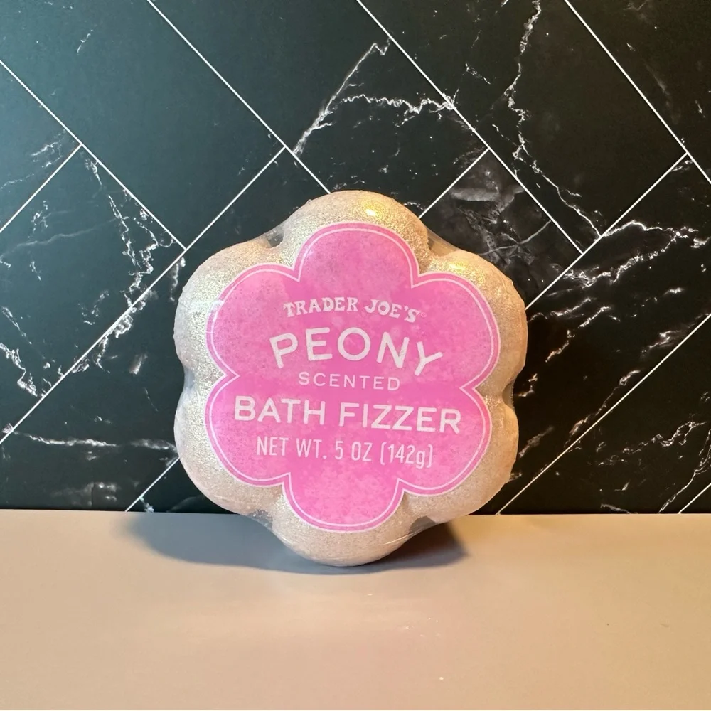 Trader Joe’s Peony Scented Bath Fizzer Sealed Flower Shape Spa .5 oz | 142g